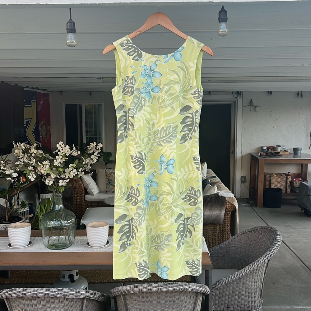 Tommy Bahama lime green silk sleeveless dress